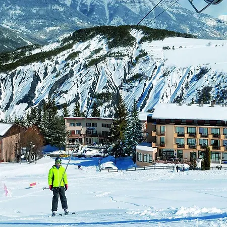 Hotel Vtf Les Balcons Du Sauze 3*