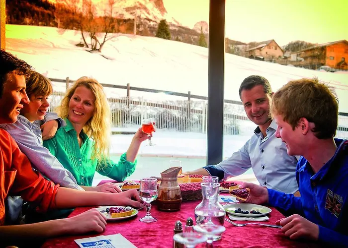 Hotel Les Balcons Du Sauze