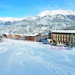 Les Balcons Du Sauze Hotel Enchastrayes