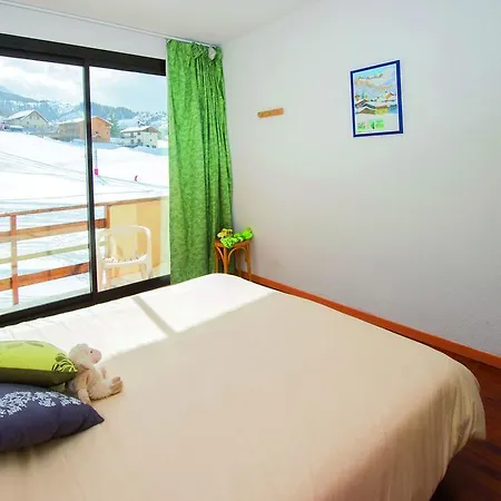 Les Balcons Du Sauze Hotel Enchastrayes