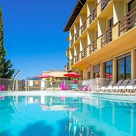 Hotel Vtf Les Balcons Du Sauze